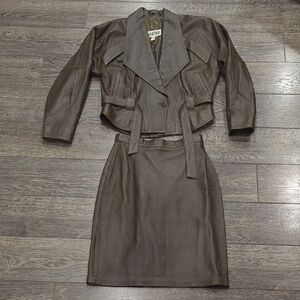 Vintage Nantiva Leather 2-Piece Skirt+Coat/Blazer Size Medium Dark Olive Green